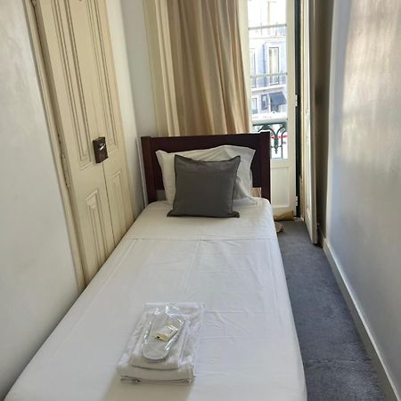 Sao Lazaro Bhuiyan Family Host Hotel Lisboa Ngoại thất bức ảnh