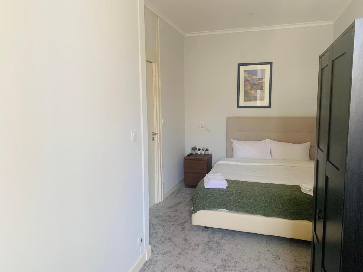 Sao Lazaro Bhuiyan Family Host Hotel Lisboa Ngoại thất bức ảnh